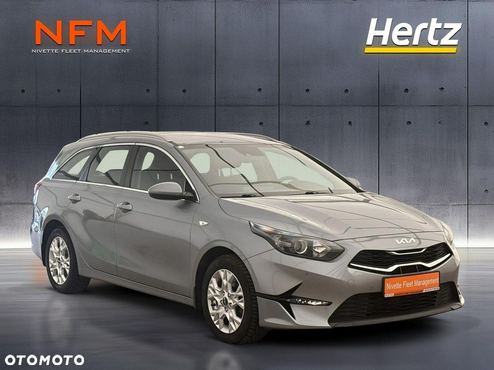 Kia Ceed - 4