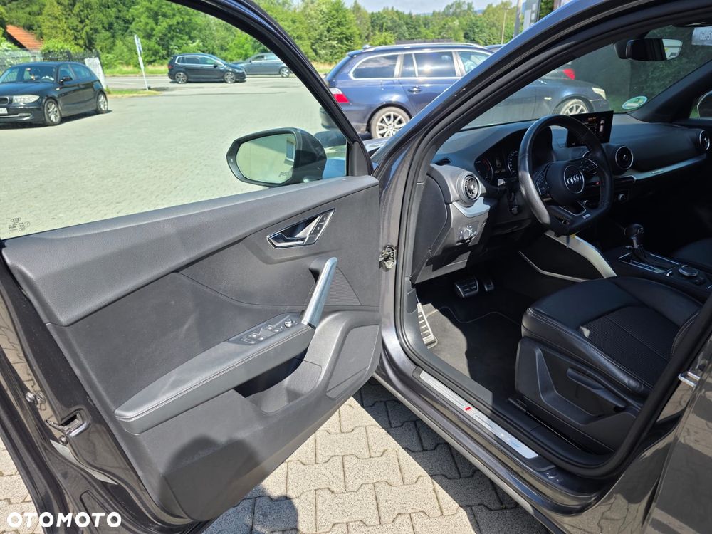 Audi Q2 2.0 TDI Quattro S tronic design - 13