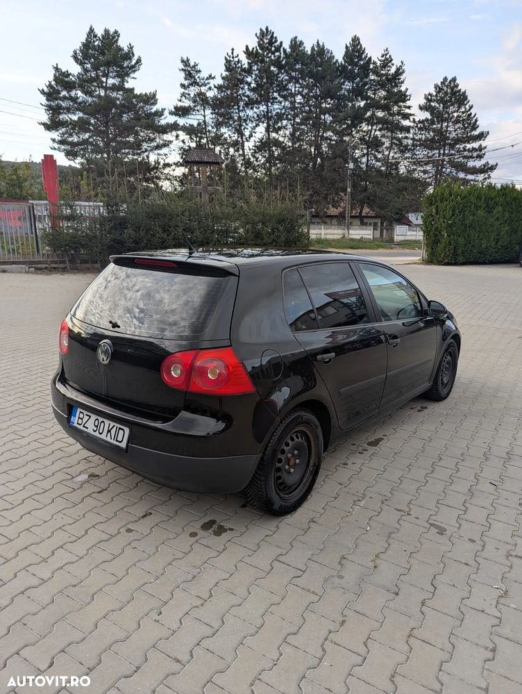 Volkswagen Golf - 15