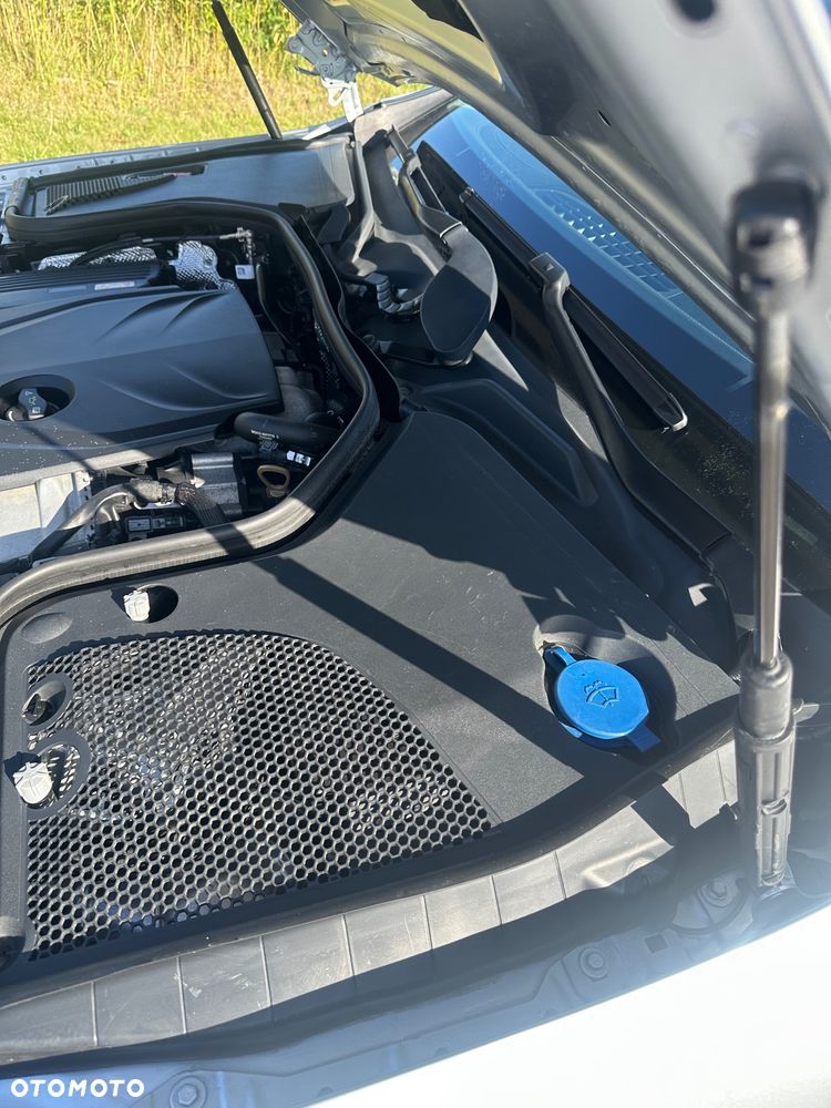 Mercedes-Benz Klasa E 200 9G-TRONIC Avantgarde - 40