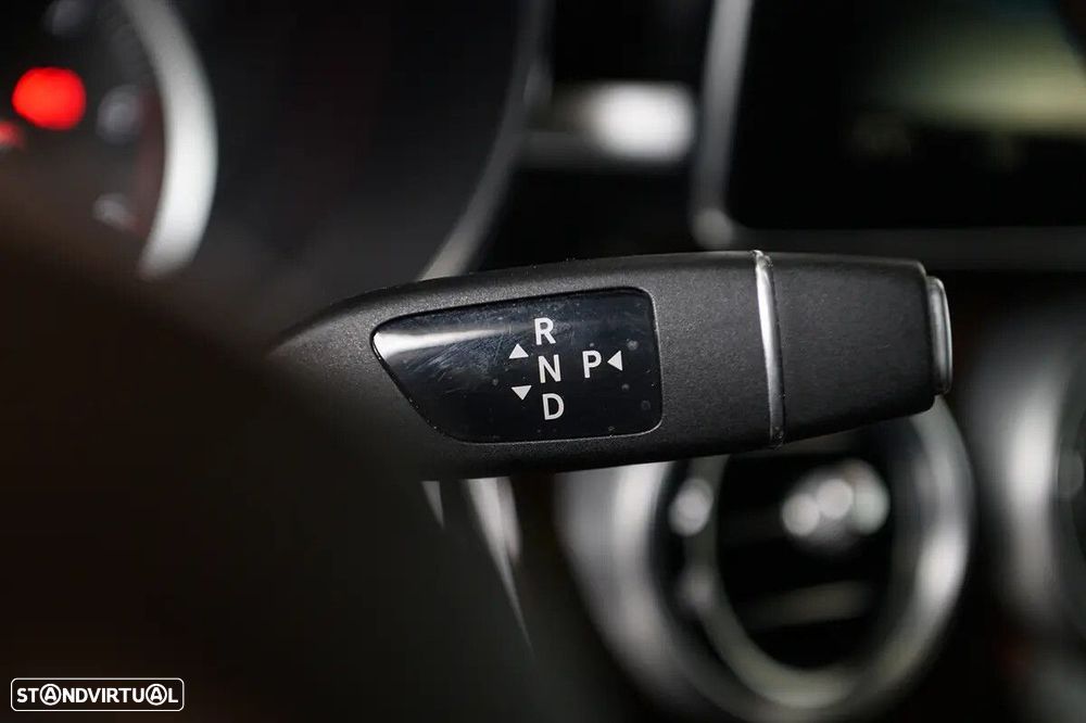 Mercedes-Benz GLC 250 d AMG Line 4-Matic - 38