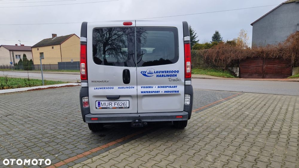Renault Trafic - 13