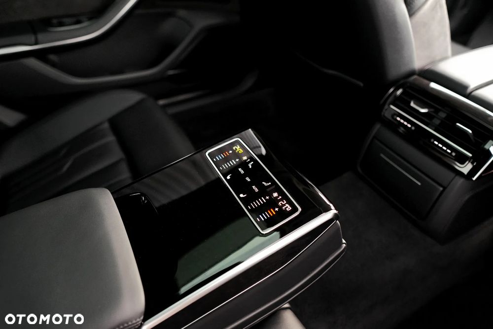 Audi A8 L 55 TFSI quattro tiptronic - 14