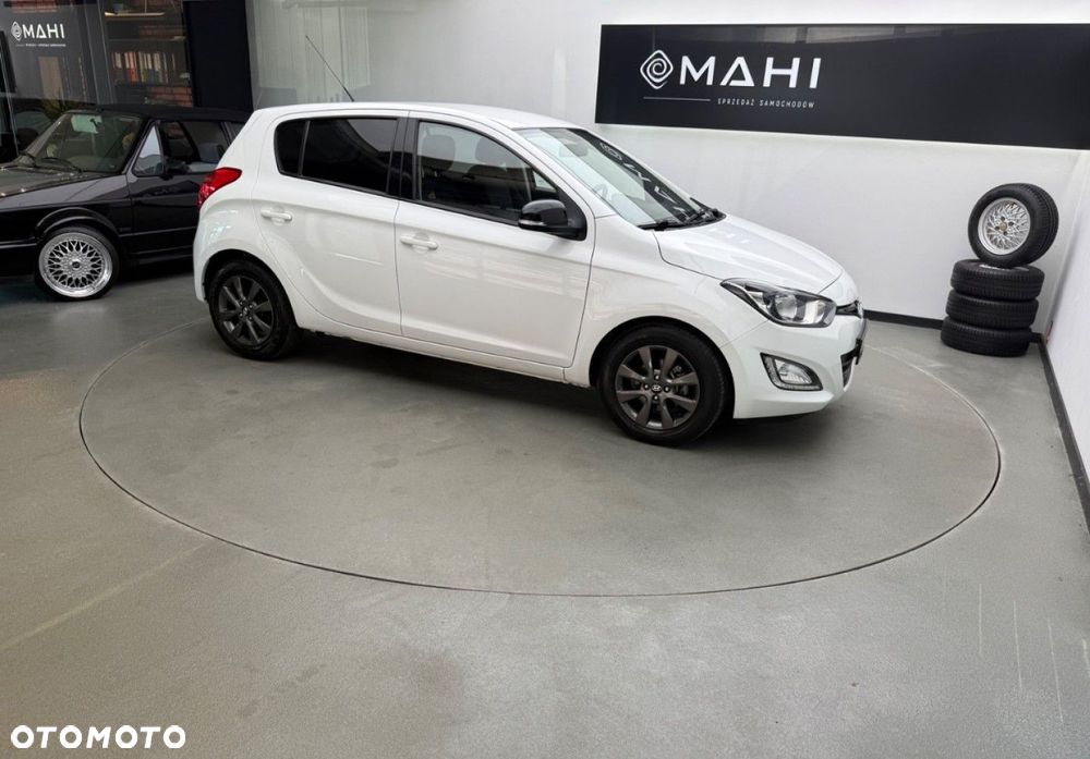 Hyundai i20 - 14