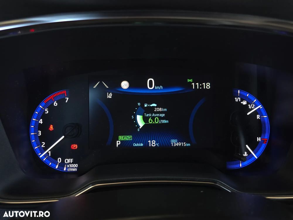 Toyota Corolla 1.8 HSD Dynamic - 8