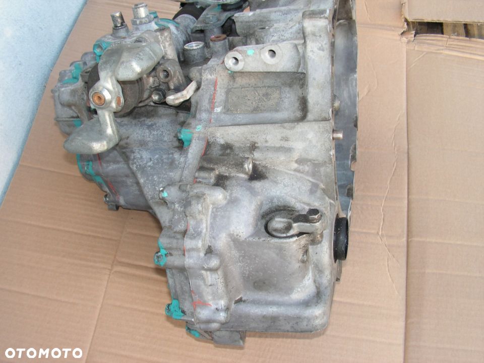 TOYOTA YARIS II 1,4 D4D SKRZYNIA BIEGÓW 5 BIEGÓW - 3
