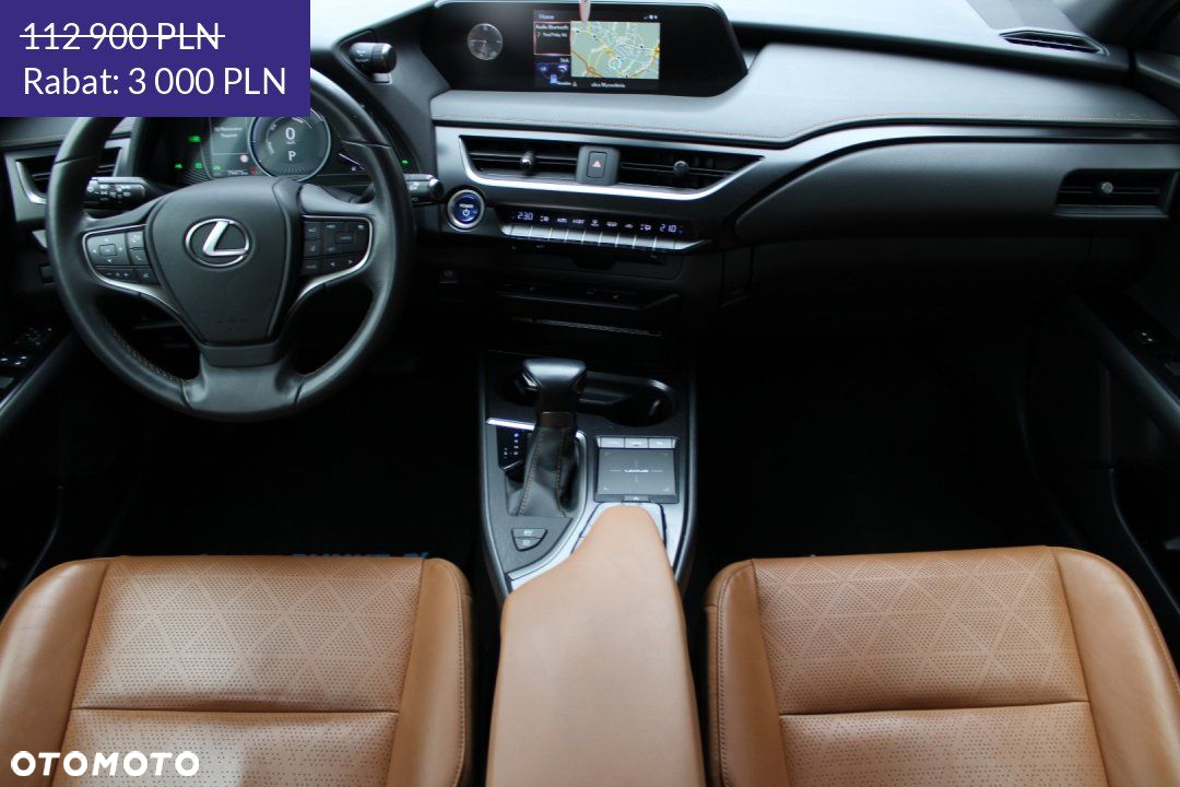 Lexus UX - 16
