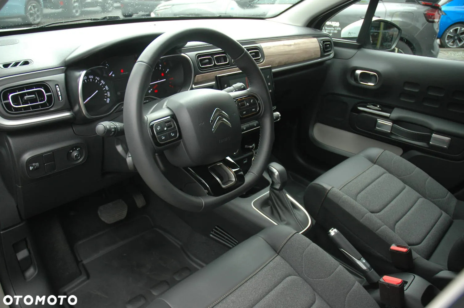 Citroën C3 1.2 PureTech Max EAT6 - 5