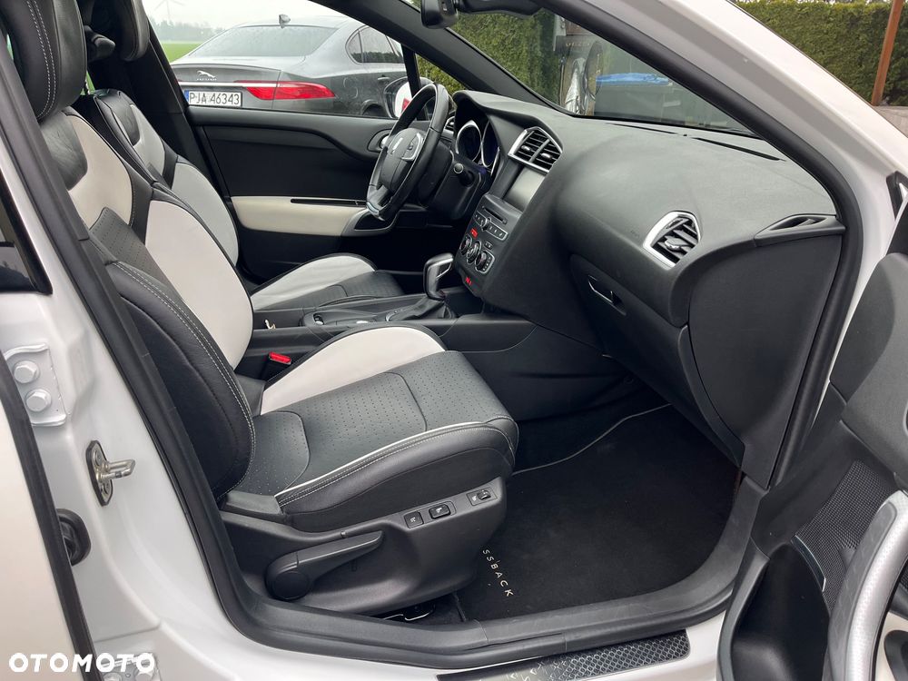 DS Automobiles DS 4 - 30