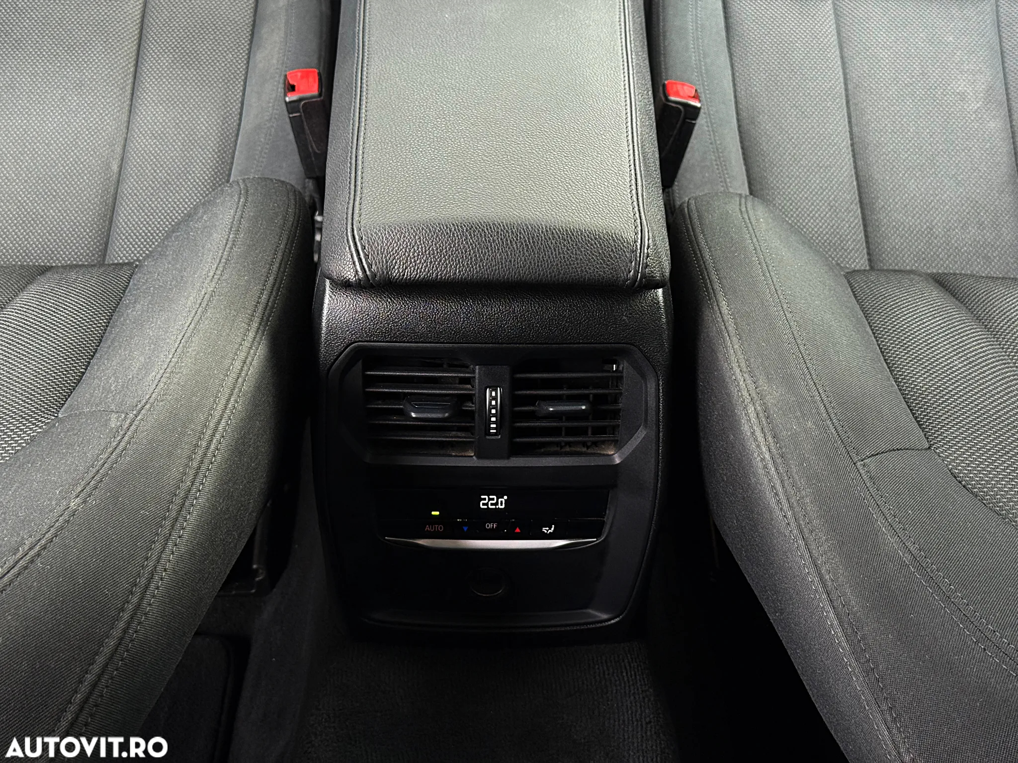 BMW Seria 3 318d Edition M Sport Shadow - 27