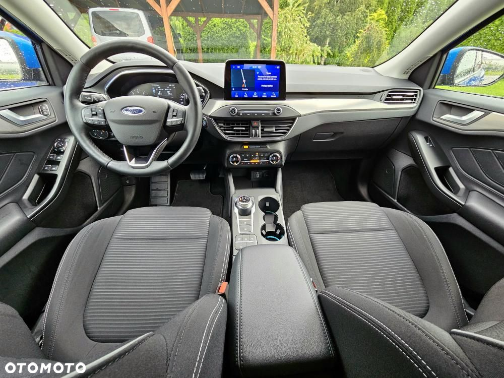 Ford Focus - 8