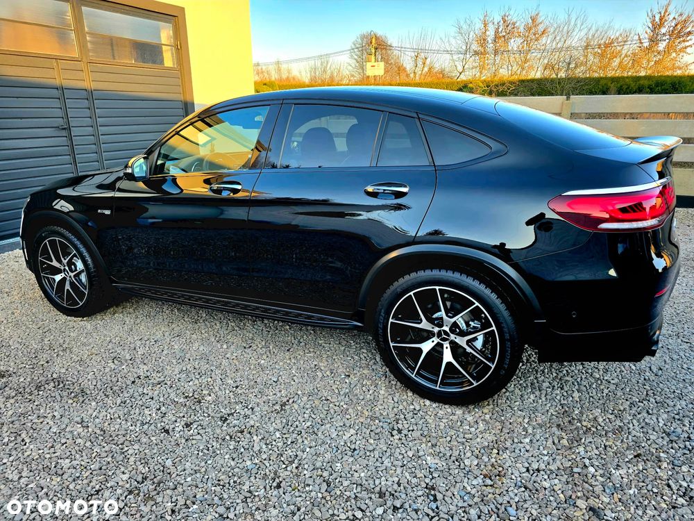 Mercedes-Benz GLC - 36