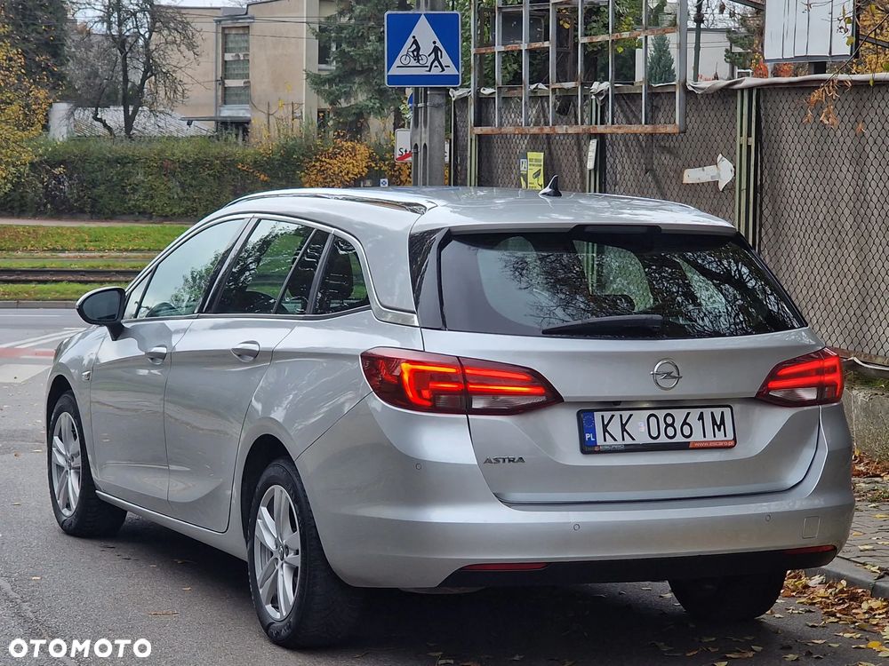 Opel Astra 1.4 Turbo Start/Stop Business - 11
