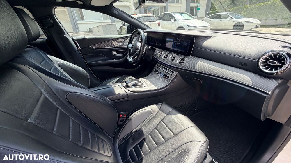 Mercedes-Benz CLS 400 d 4MATIC 9G-TRONIC AMG Line - 18