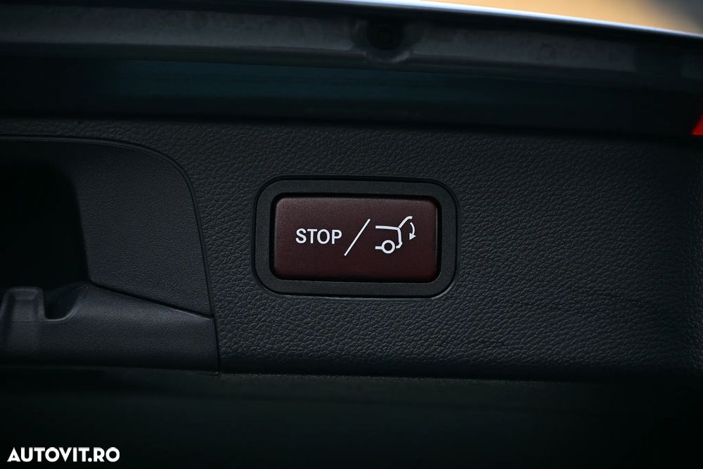 Mercedes-Benz GLC 250 d 4MATIC 9G-TRONIC AMG Line - 35