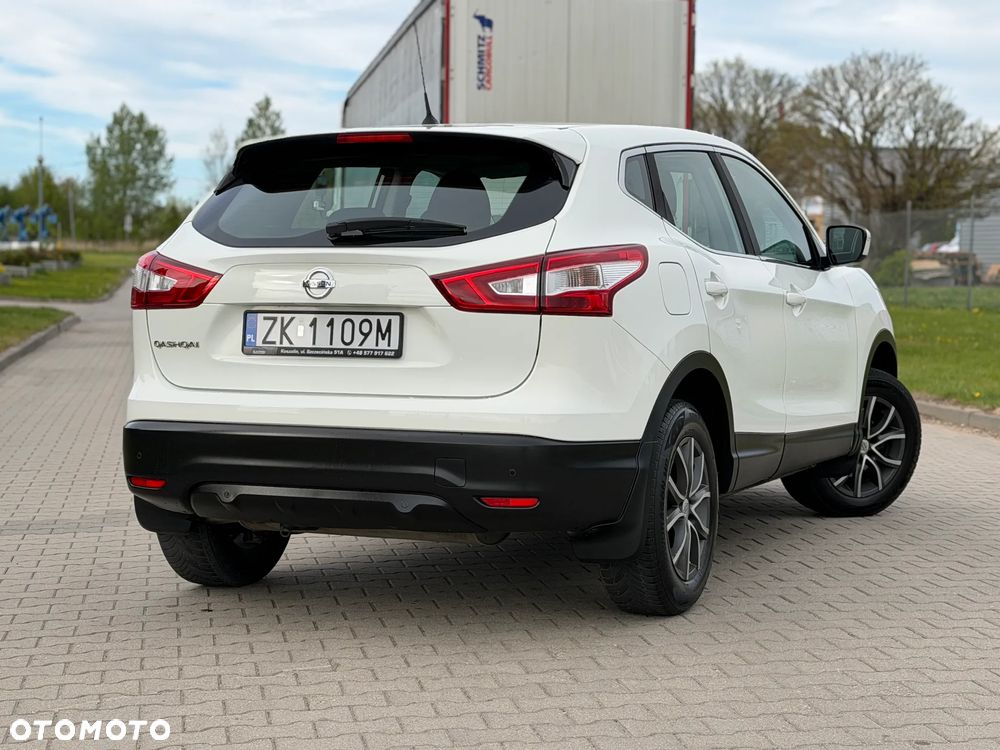 Nissan Qashqai 1.2 DIG-T Visia EU6 - 9