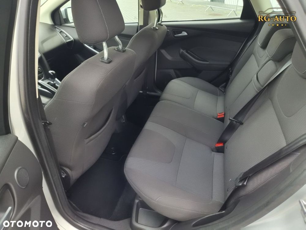 Ford Focus - 22