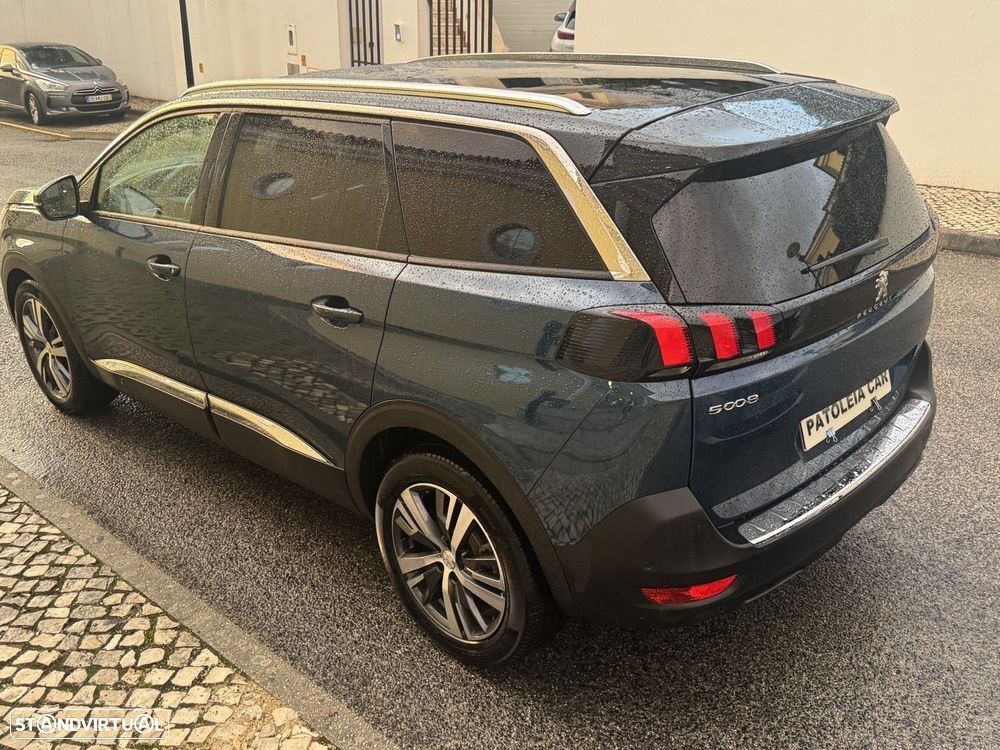 Peugeot 5008 1.2 PureTech Allure Pack EAT8 - 8
