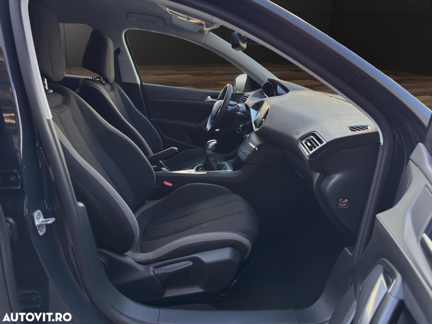 Peugeot 308 PureTech 110 Stop & Start Style - 12