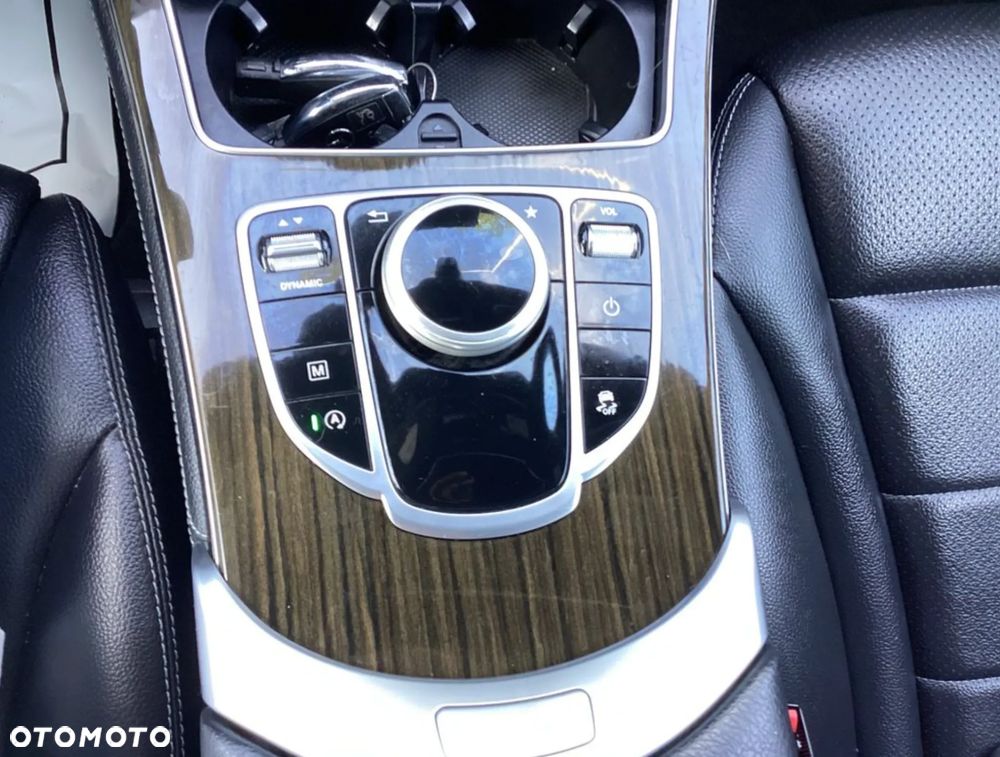 Mercedes-Benz GLC 300 4-Matic - 15