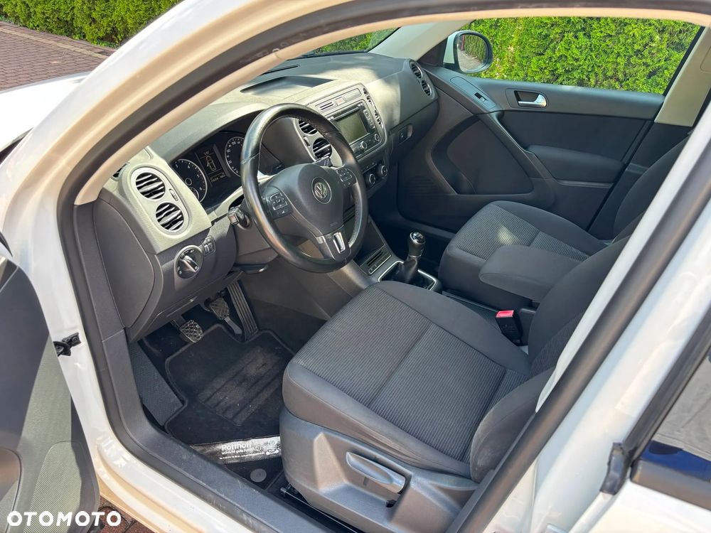 Volkswagen Tiguan - 9