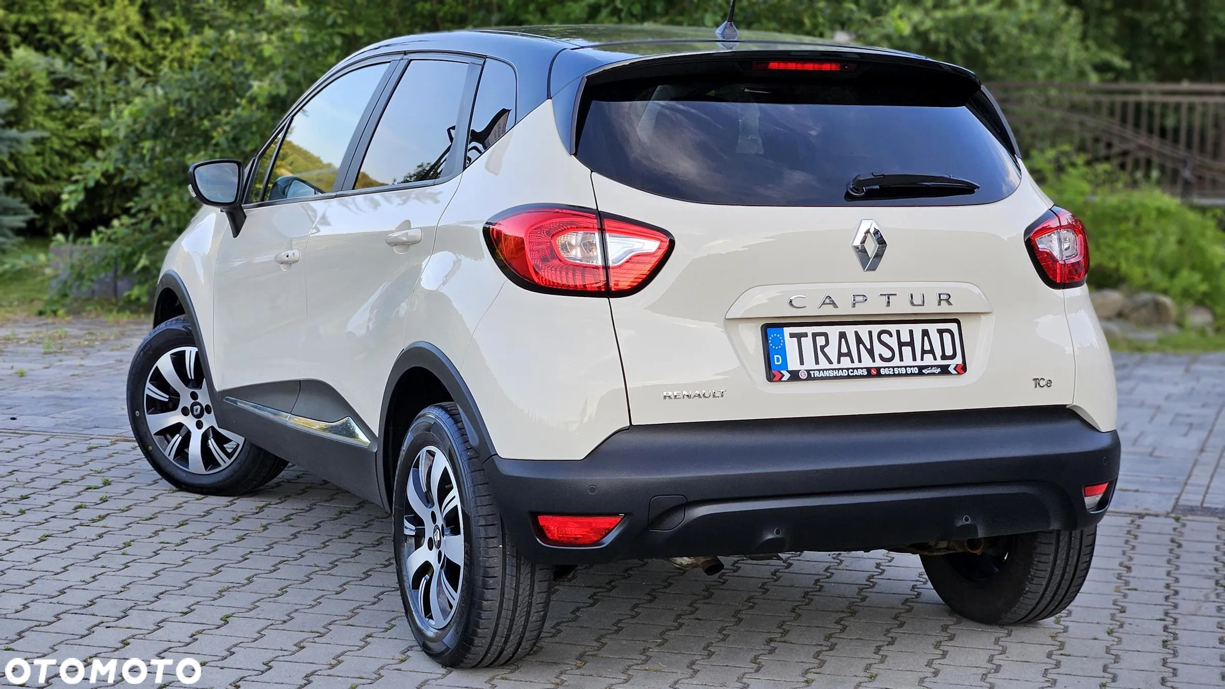 Renault Captur ENERGY TCe 120 EDC LIMITED - 9