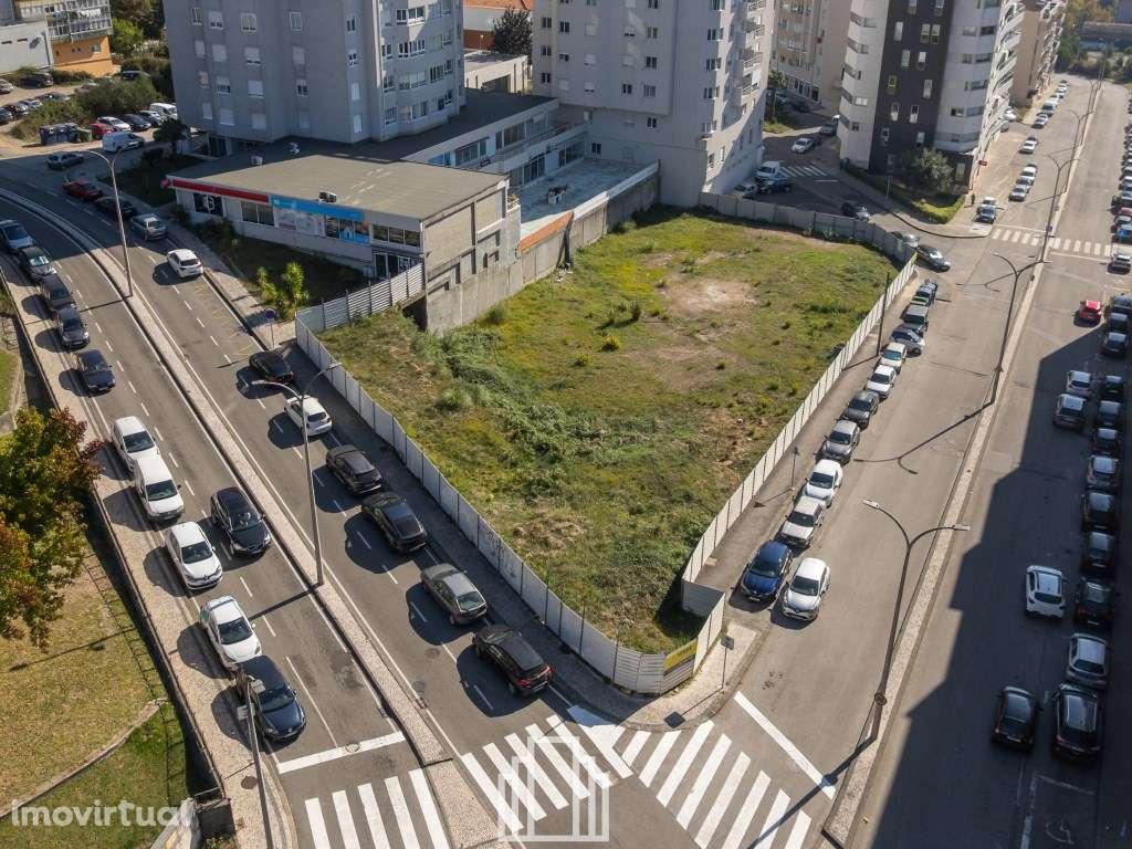 Terreno para construção em altura - S. João da Madeira - Grande imagem: 5/10