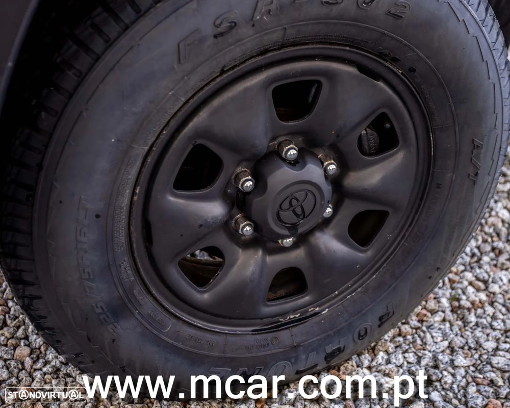 Toyota Hilux 2.5 D-4D 4WD CD - 14