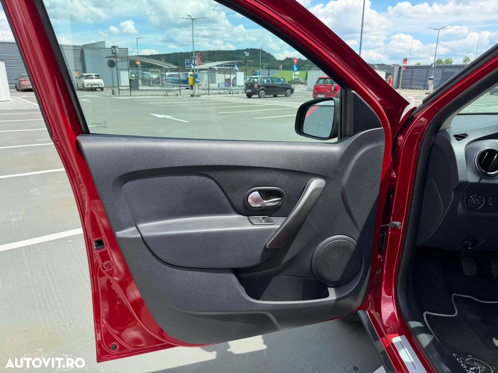 Dacia Logan 0.9 TCe Laureate - 2