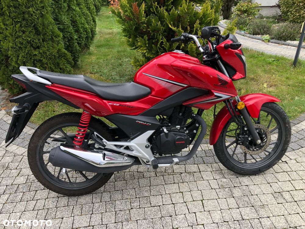 Honda CB - 1
