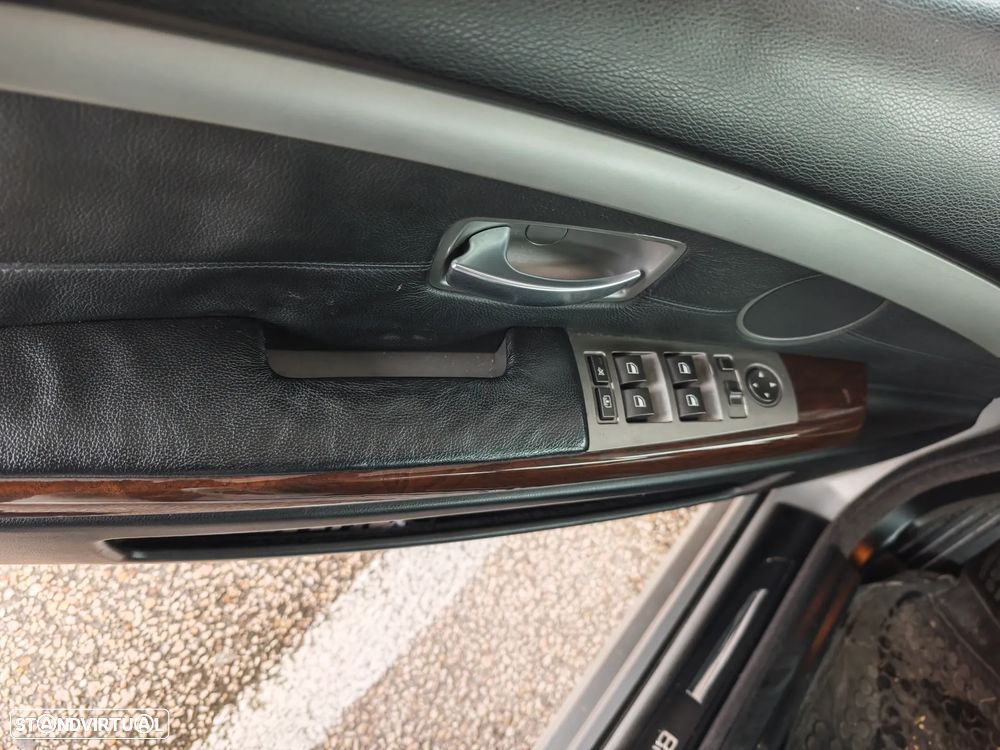 BMW 730 d - 12