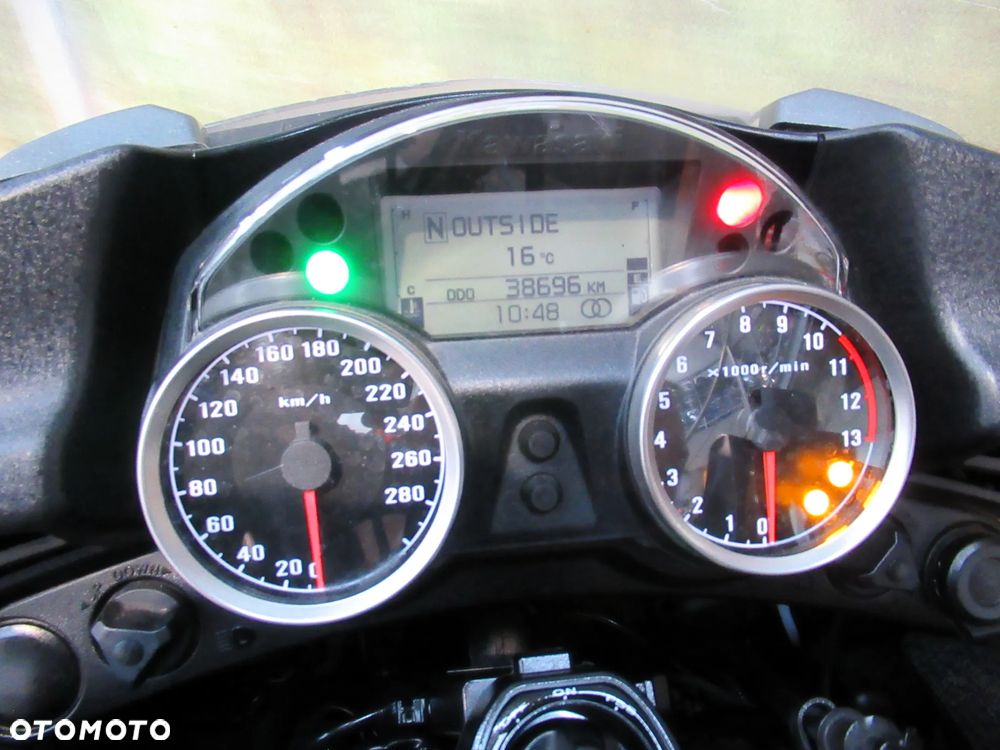 Kawasaki GTR - 7
