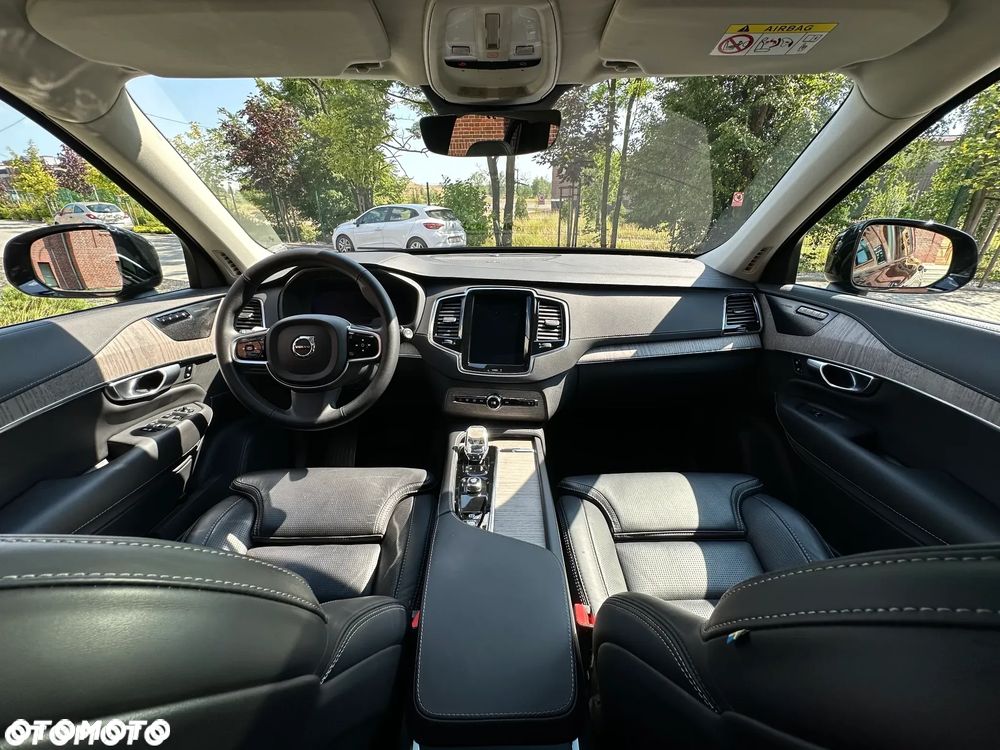 Volvo XC 90 - 17