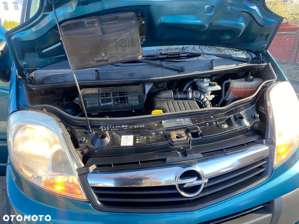 Opel Vivaro - 5