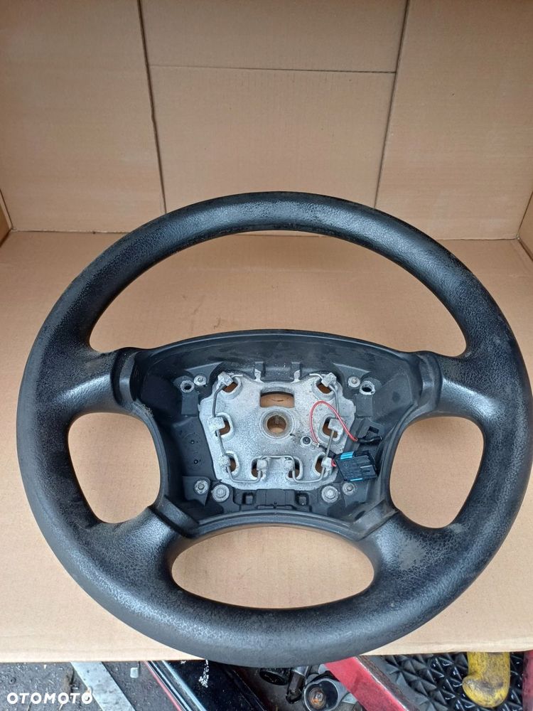 Kierownica PEUGEOT 407 SW KOMBI stan jak na foto 2004r - 1