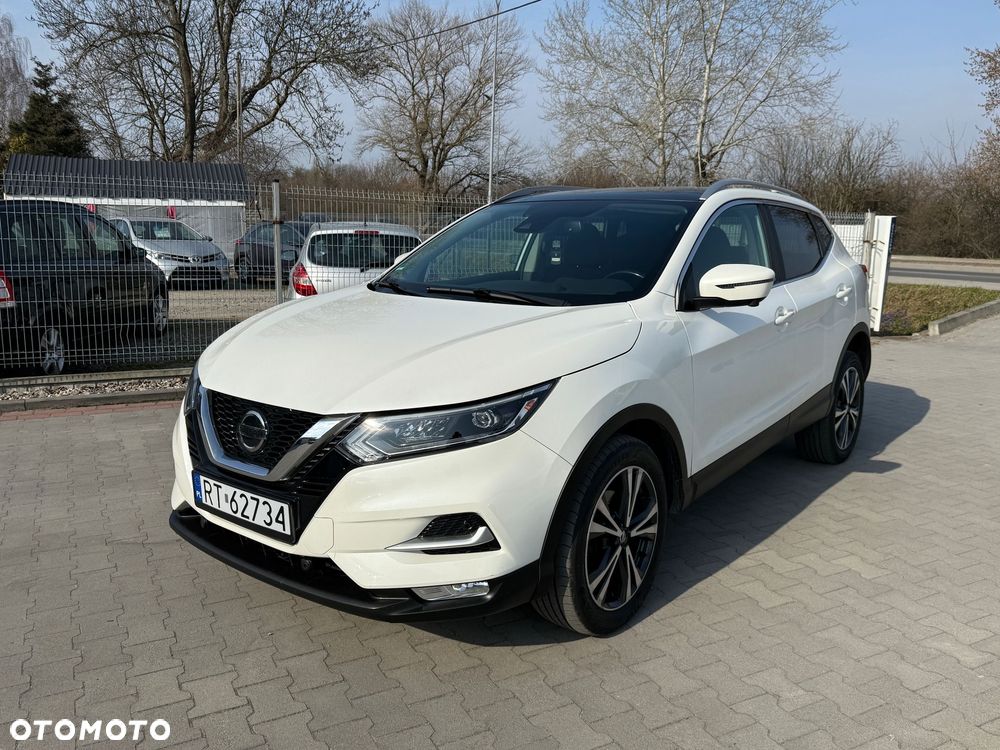 Nissan Qashqai 1.7 dCi Xtronic ALL-MODE 4x4i TEKNA - 1