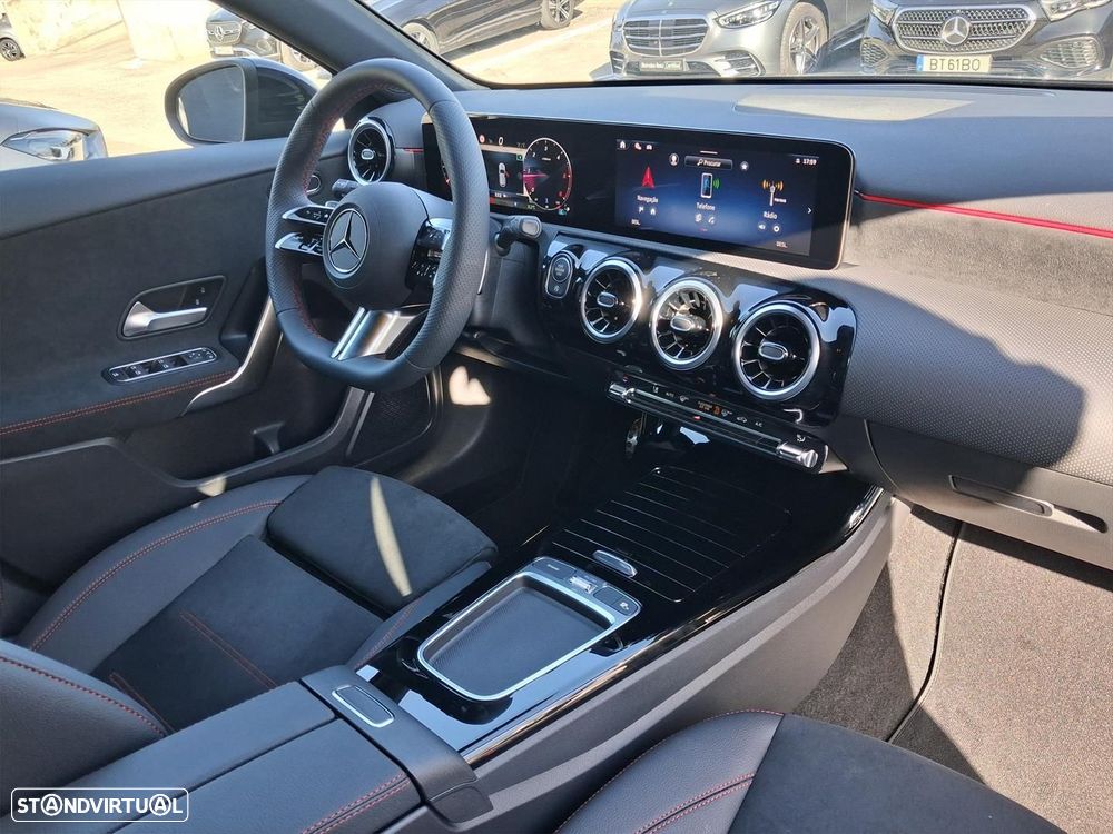 Mercedes-Benz A 180 d - 14