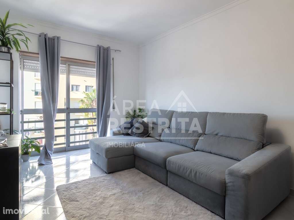 Apartamento T2 Arrentela, Seixal - Grande imagem: 2/27