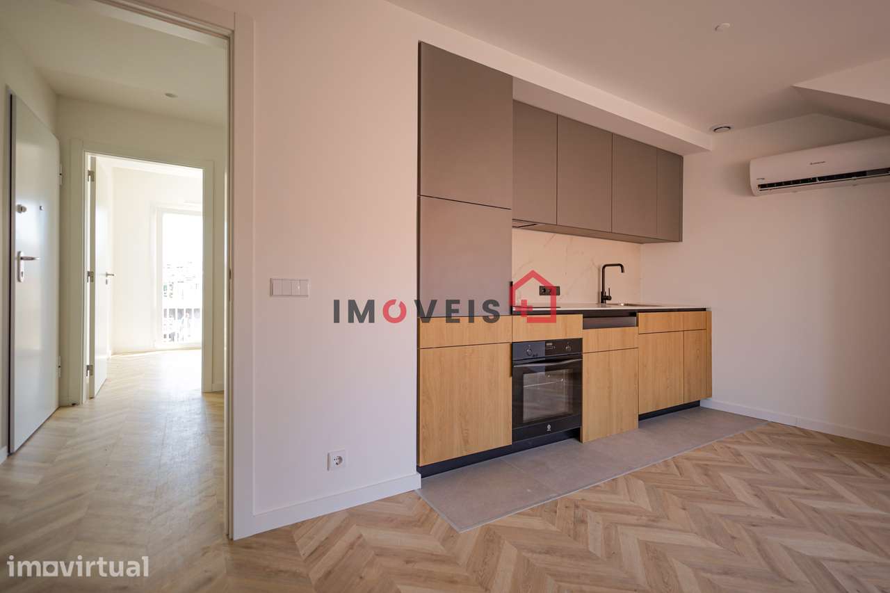 Apartamento T1, com parqueamento, no centro de Leiria - Grande imagem: 4/10