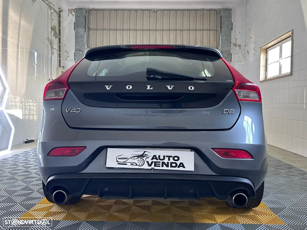 Volvo V40 1.6 D2 R-Design - 5