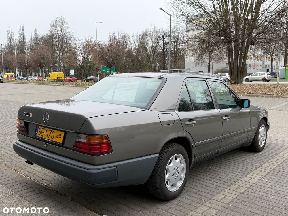 Mercedes-Benz W124 (1984-1993) - 3