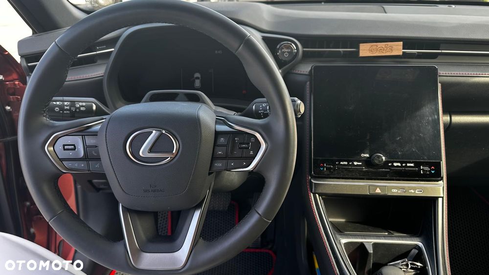 Lexus LBX 1.5 Hybrid Emotion - 4