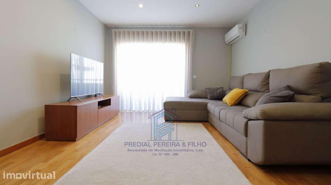 Apartamento T2 Duplex Mobilado - Rio Tinto | Ponte | Circunvalação - Grande imagem: 4/29