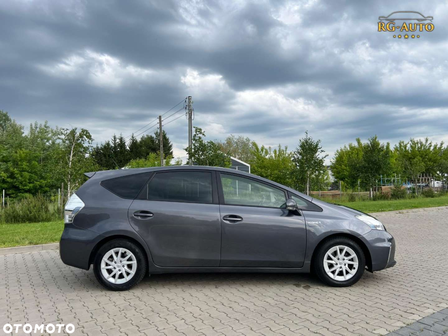 Toyota Prius+ - 6