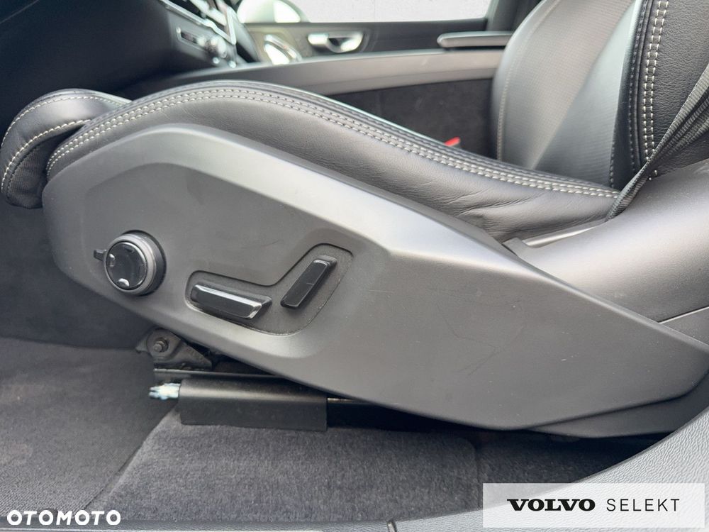 Volvo XC 60 - 13