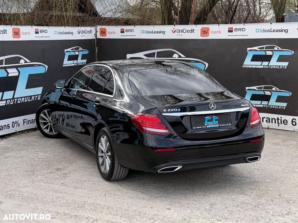 Mercedes-Benz E 220 d 4Matic 9G-TRONIC Avantgarde - 40