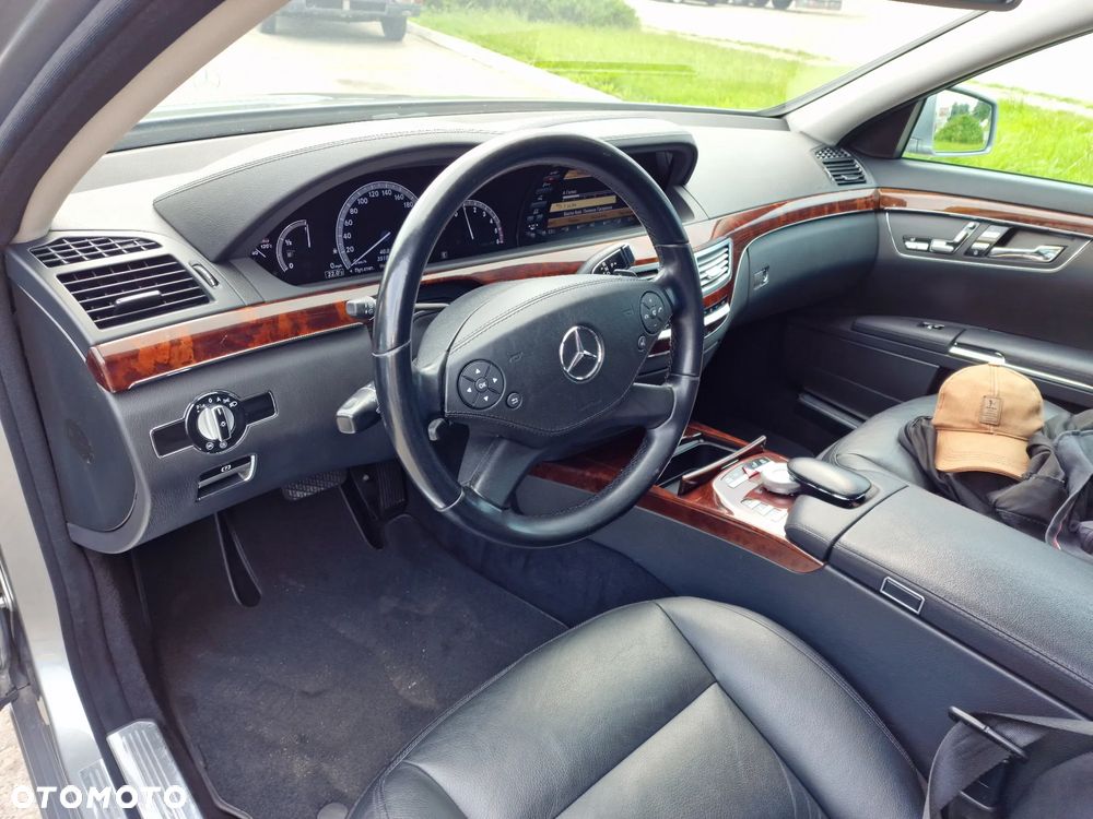 Mercedes-Benz Klasa S 350 BlueTEC DPF 7G-TRONIC - 28