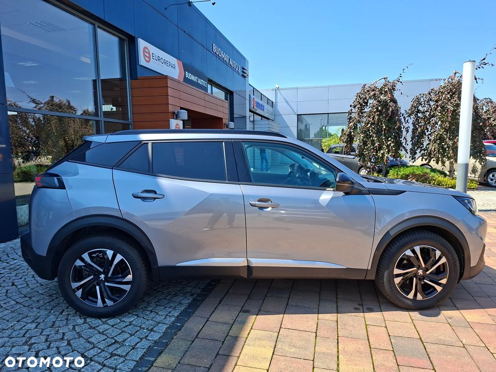 Peugeot 2008 1.2 PureTech Allure S&S EAT8 - 11