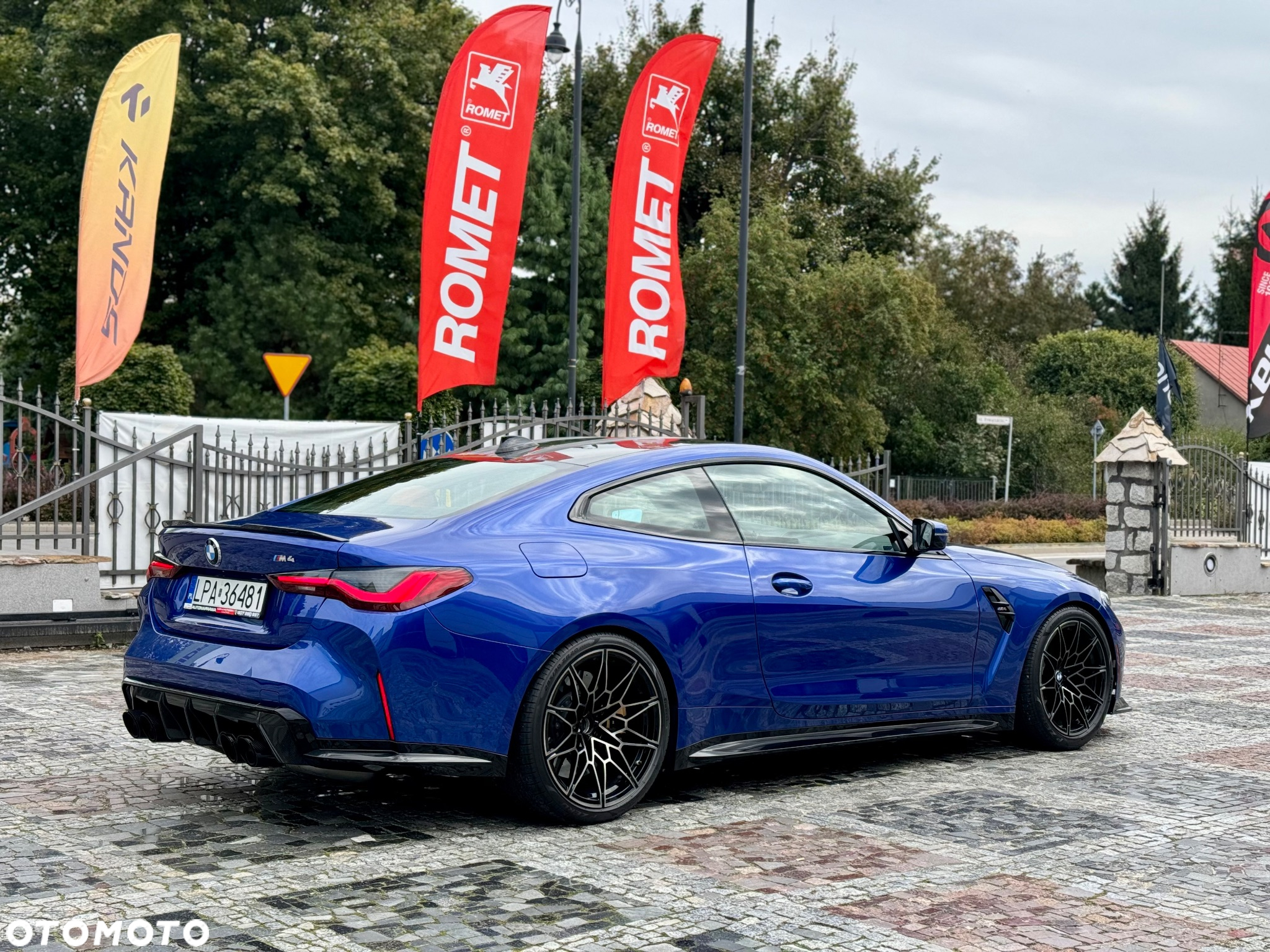 BMW M4 Standard - 10