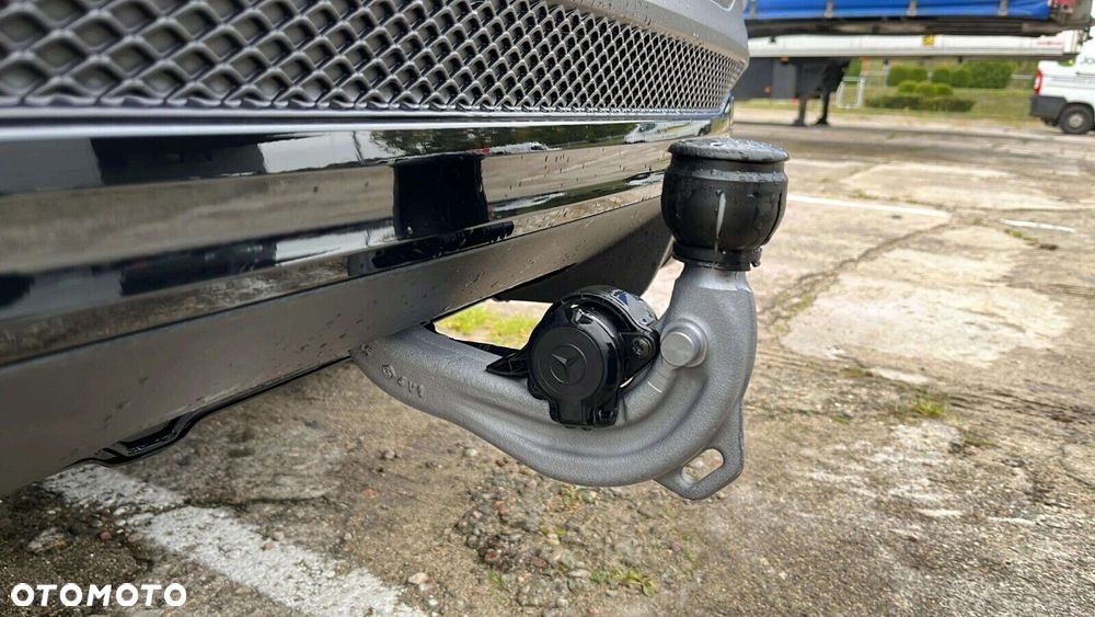 Mercedes-Benz GLB - 19